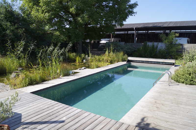 Poolbau